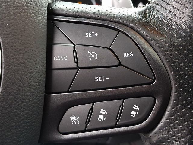 Used 2025 Dodge Durango GT image 23