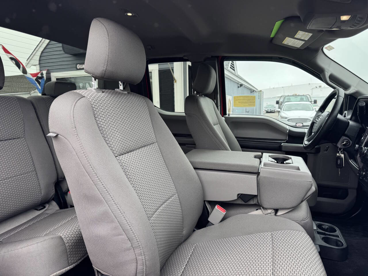 Used 2015 Ford F150 XLT w/ Equipment Group 301A Mid AWD/4WD image 32