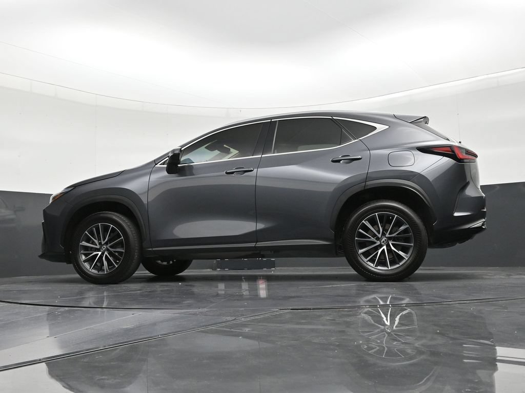 Used 2023 Lexus NX 250 FWD w/ Towing Package (2000 Lbs) image 21