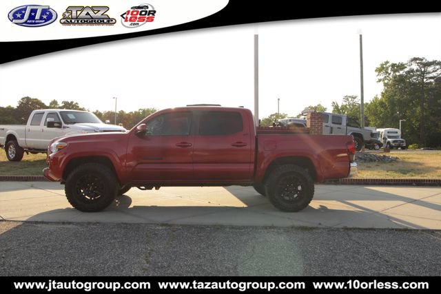 Used 2019 Toyota Tacoma SR5 AWD/4WD image 4