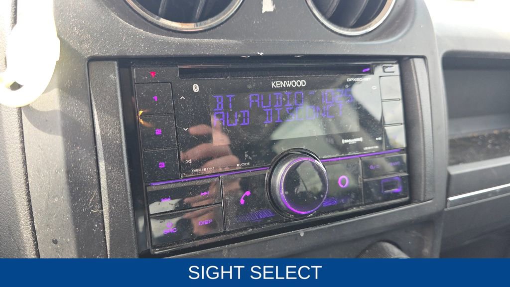 Used 2014 Jeep Patriot Latitude image 19