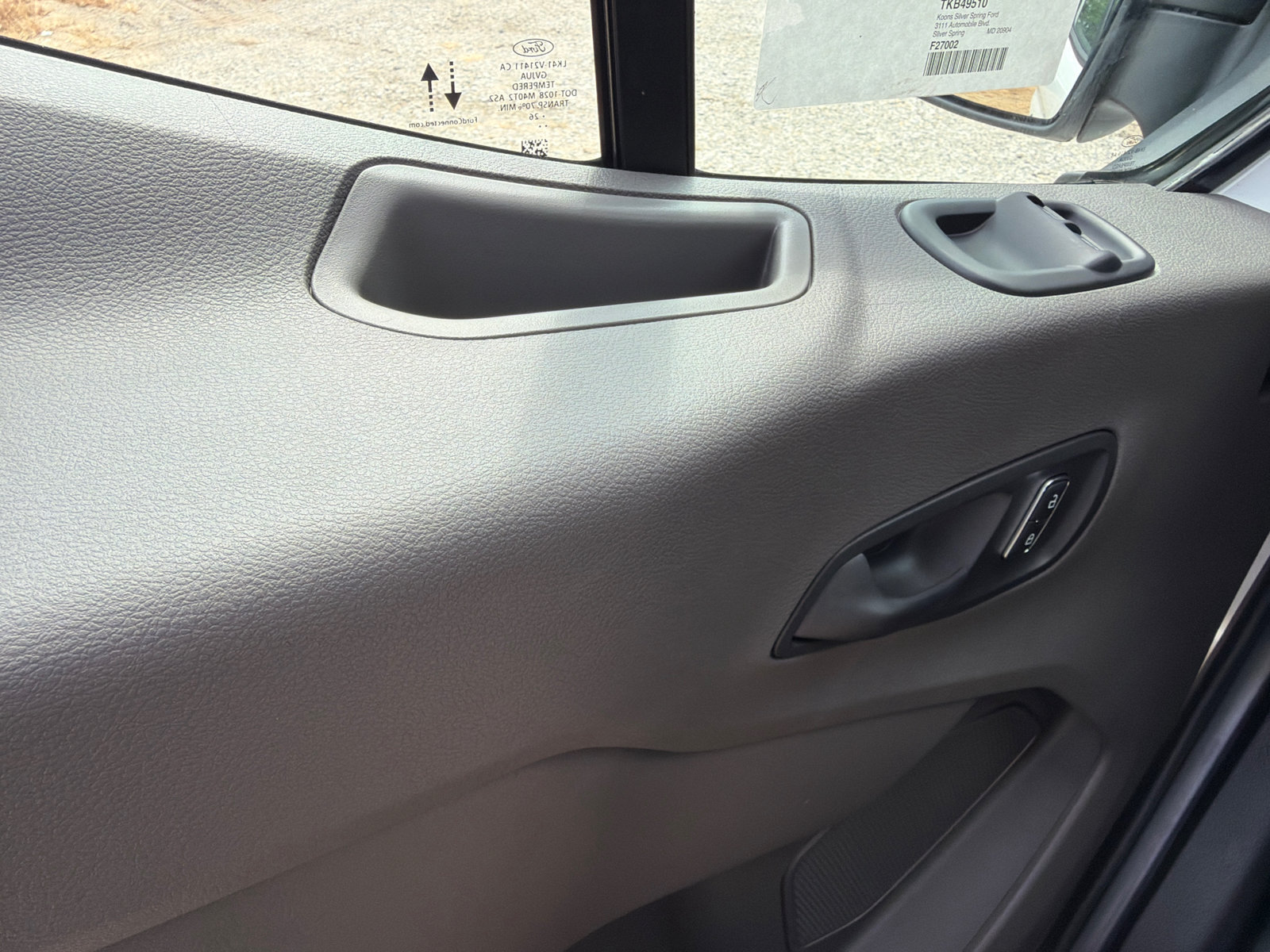 New 2027 Ford Transit 150 Low Roof w/ Load Area Protection Package RWD image 34