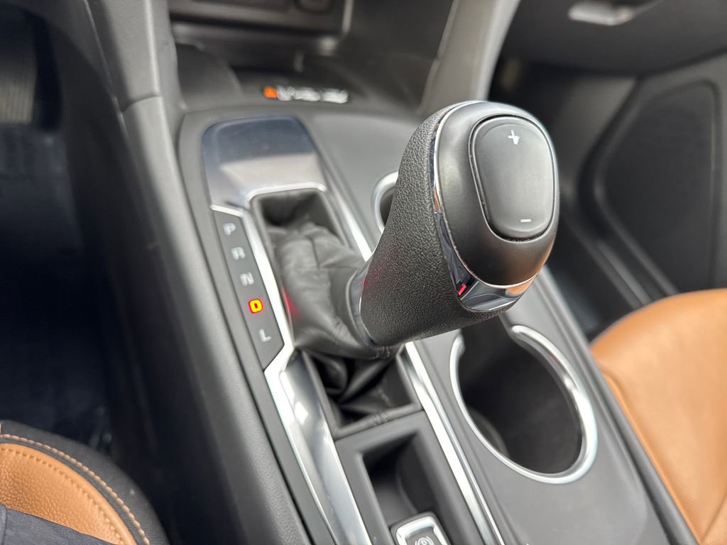 Used 2021 Chevrolet Equinox Premier image 31