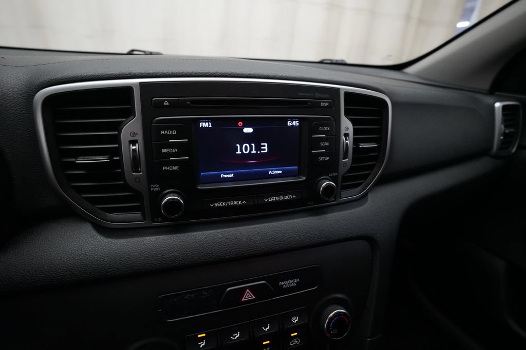 Used 2018 Kia Sportage LX AWD/4WD image 6