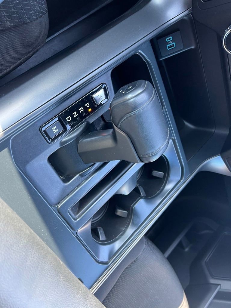 Used 2024 Ford F150 XLT w/ Equipment Group 302A MID image 26