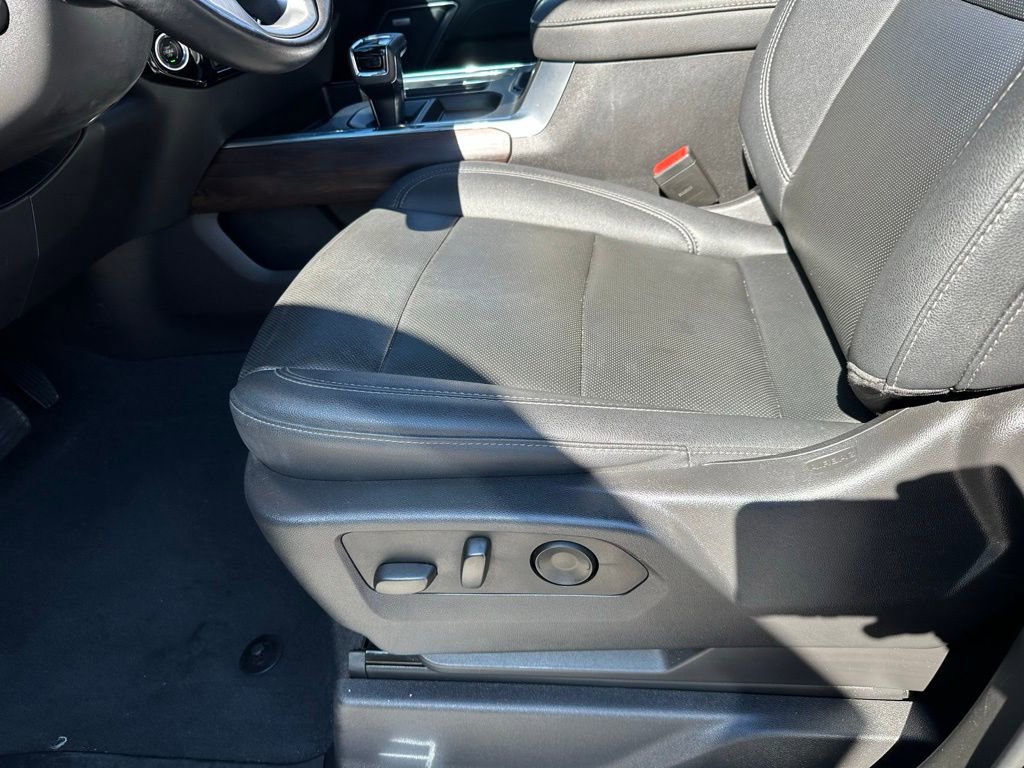 Used 2023 GMC Sierra 1500 SLT w/ SLT Premium Package image 24