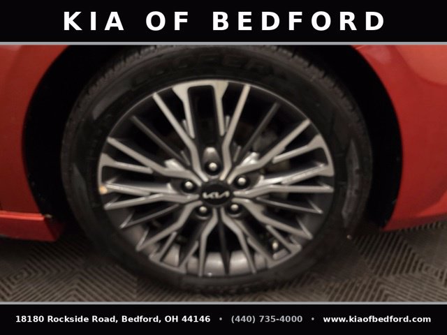 Certified 2023 Kia Forte GT-Line w/ GT-Line Premium Package FWD image 30