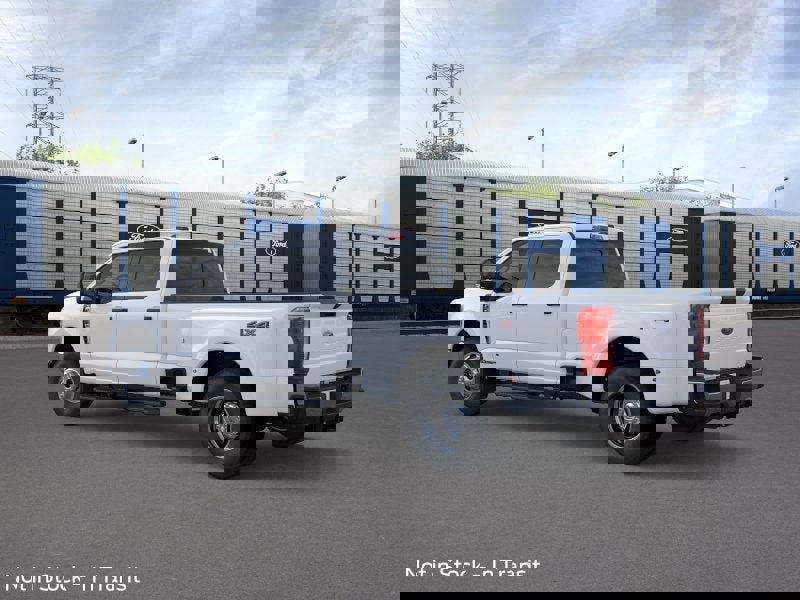 New 2026 Ford F350 XL image 4