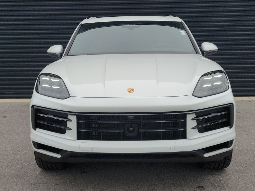 Certified 2026 Porsche Cayenne AWD/4WD image 10