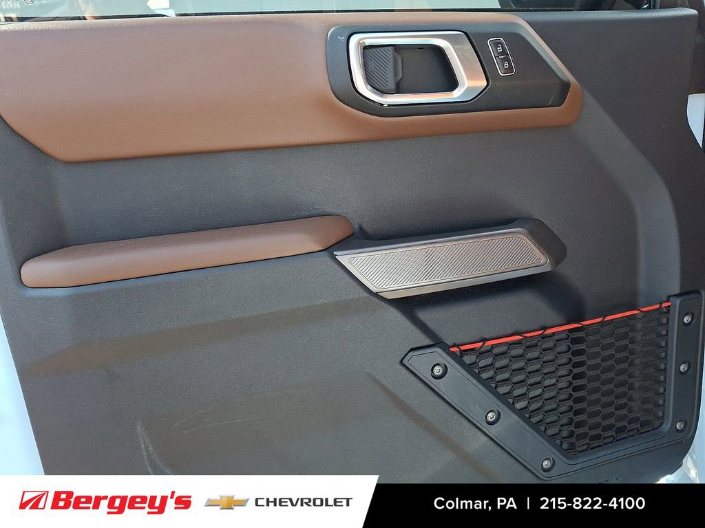 Used 2023 Ford Bronco Heritage Edition image 14
