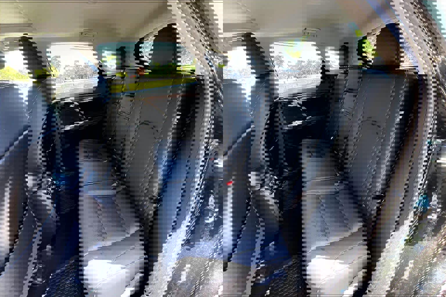 Used 2021 Lexus RX 450h AWD w/ Premium Package image 21