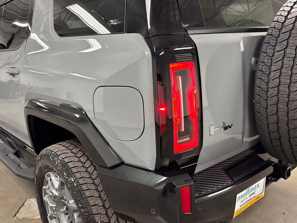 New 2026 GMC Hummer EV SUV image 15