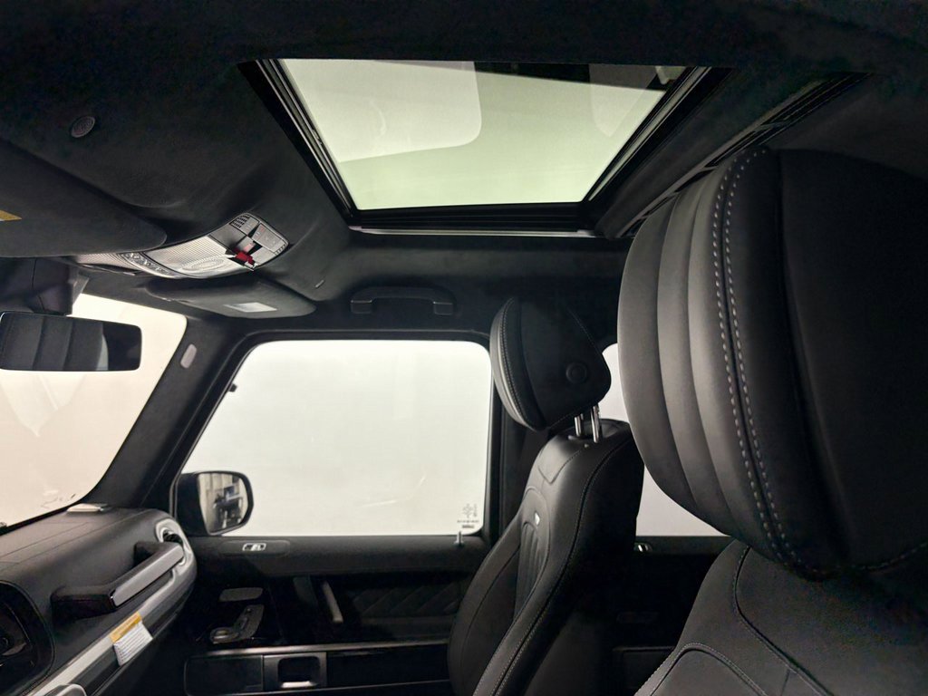 Used 2025 Mercedes-Benz G 63 AMG 4MATIC image 25