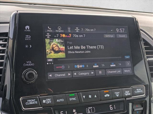 Used 2018 Honda Odyssey Elite image 12