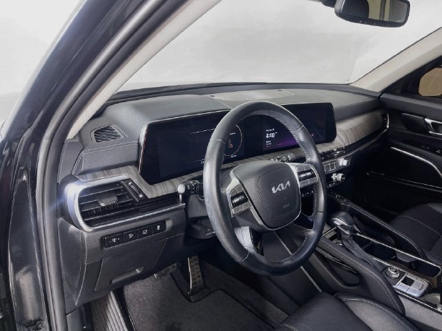 Used 2024 Kia Telluride SX FWD image 10
