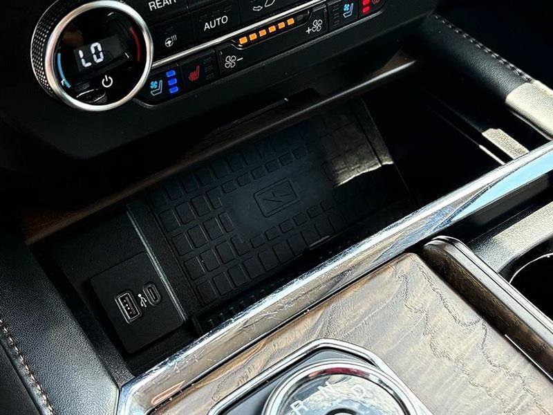 Used 2020 Ford Expedition Platinum AWD/4WD image 33