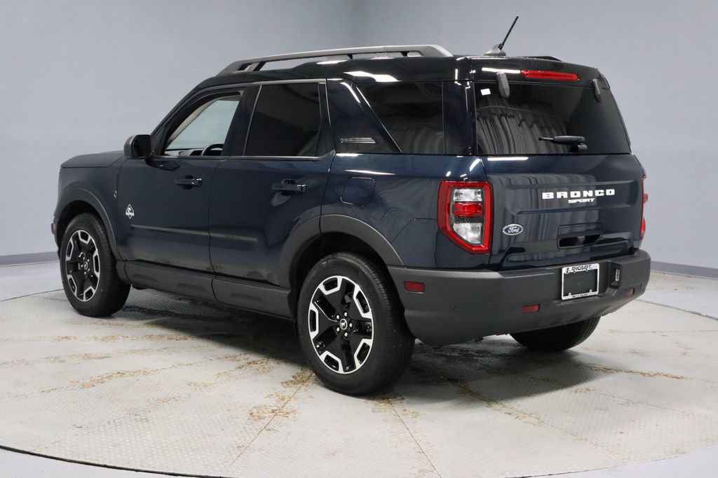Certified 2023 Ford Bronco Sport Outer Banks w/ Tech Package AWD/4WD image 10