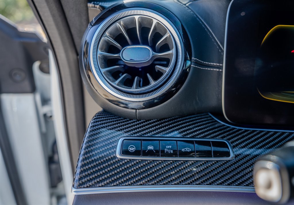 Used 2019 Mercedes-Benz AMG GT 63 image 18