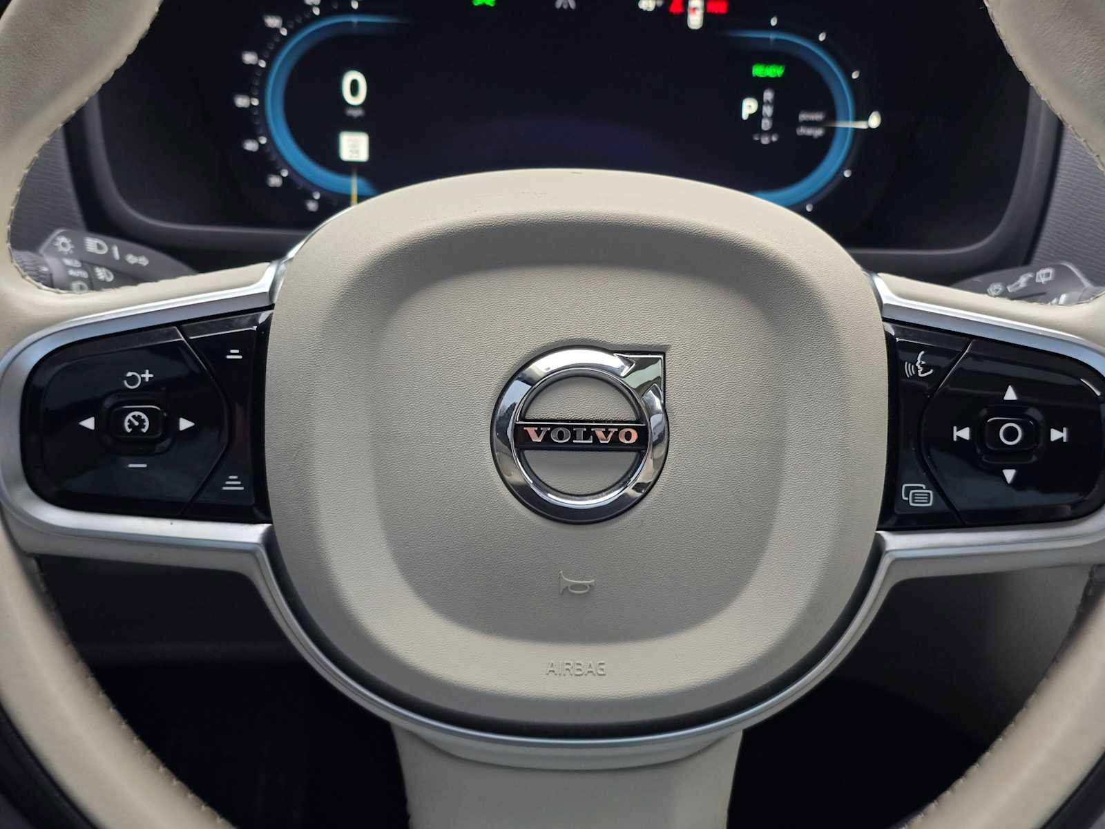 Certified 2024 Volvo XC90 T8 Plus w/ Protection Package Premier image 26