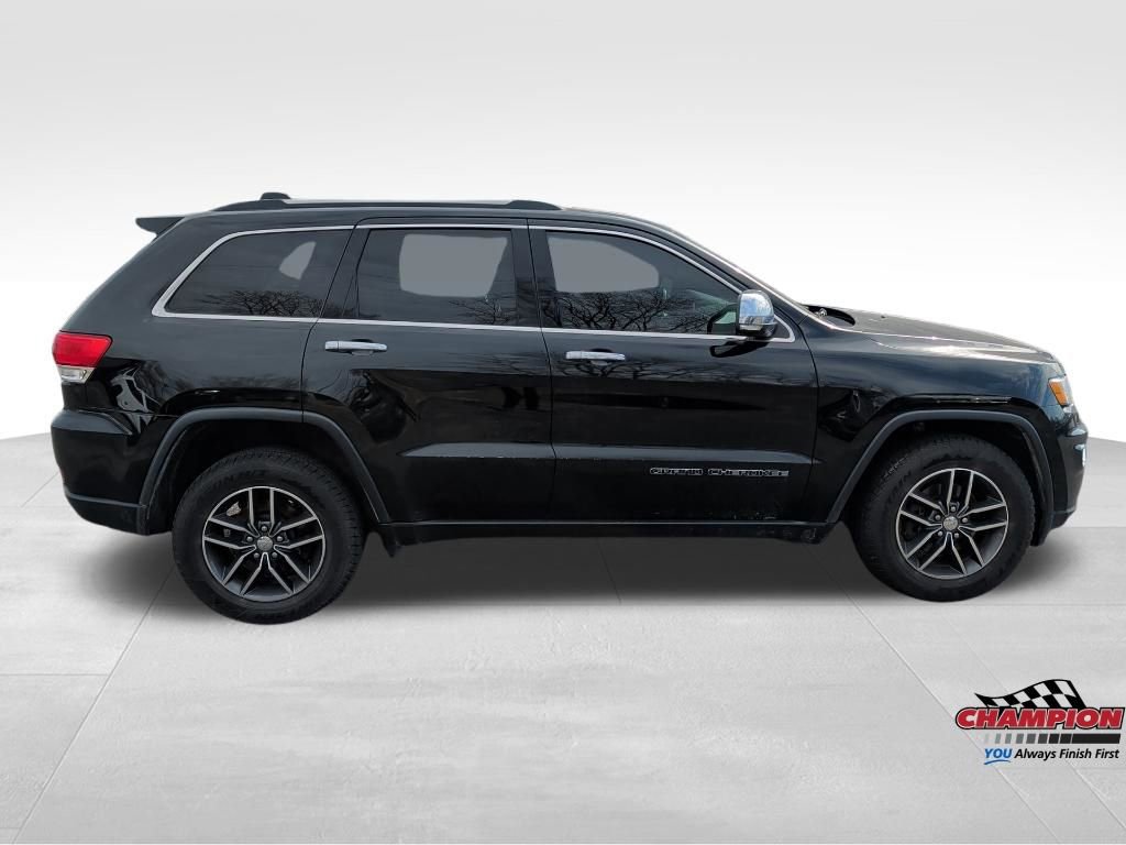 Used 2017 Jeep Grand Cherokee Limited AWD/4WD image 6