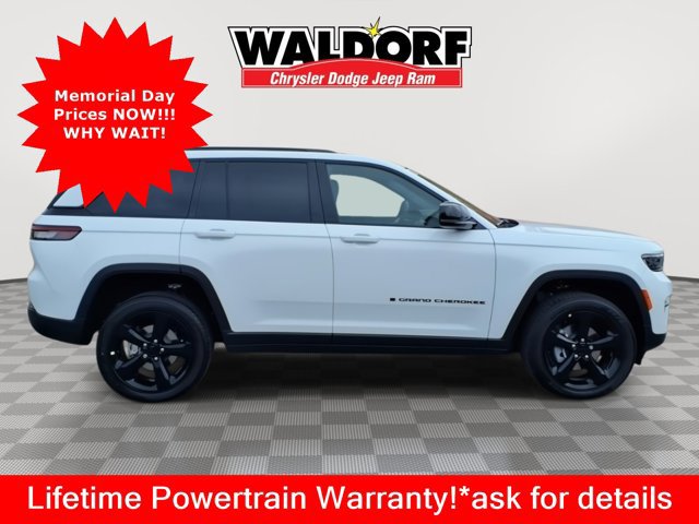 New 2025 Jeep Grand Cherokee L Altitude AWD/4WD image 2