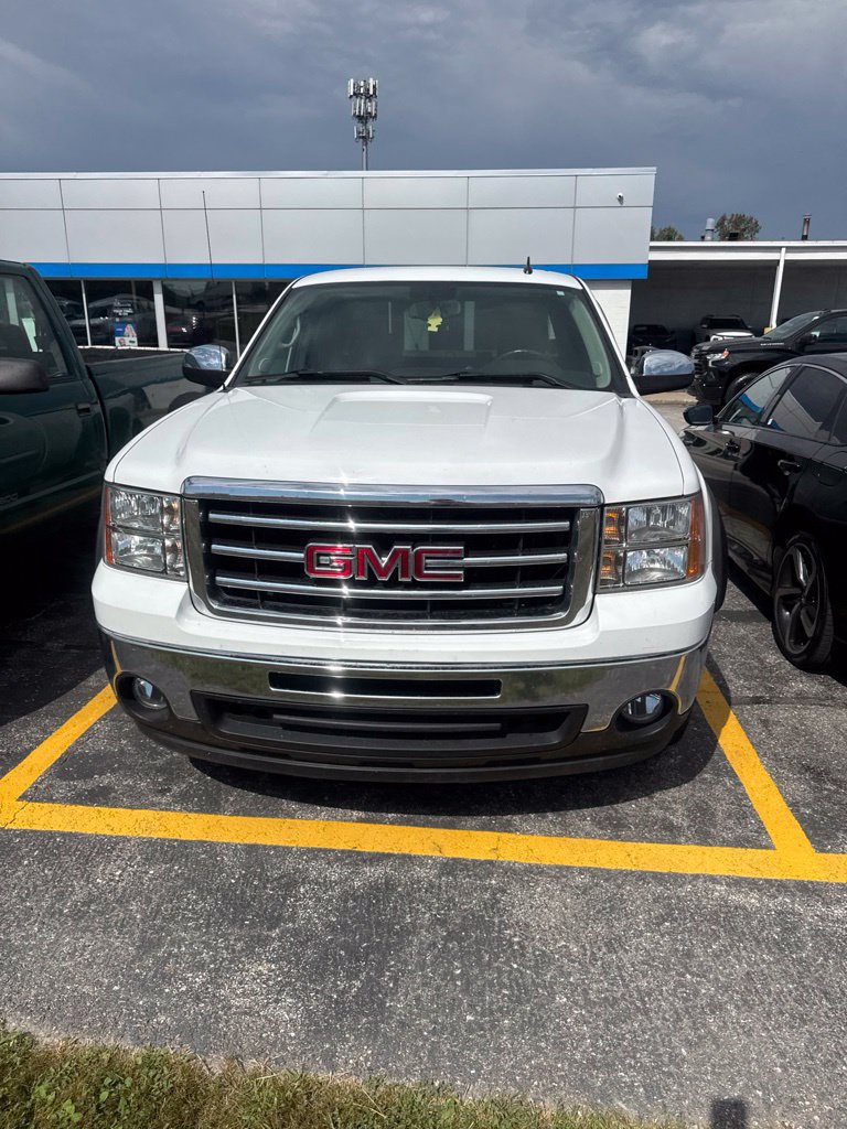 Used 2013 GMC Sierra 1500 SLE RWD image 2