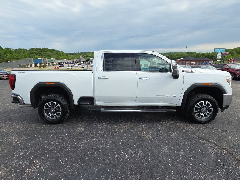 Used 2021 GMC Sierra 2500 SLT w/ SLT Premium Package AWD/4WD image 11