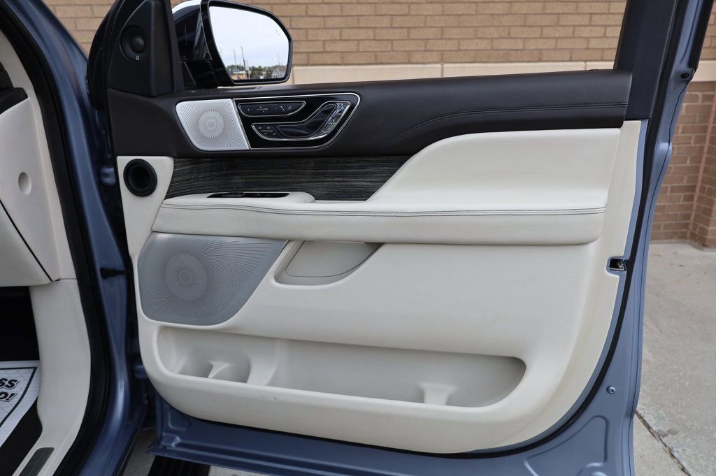 Used 2020 Lincoln Navigator Black Label image 27