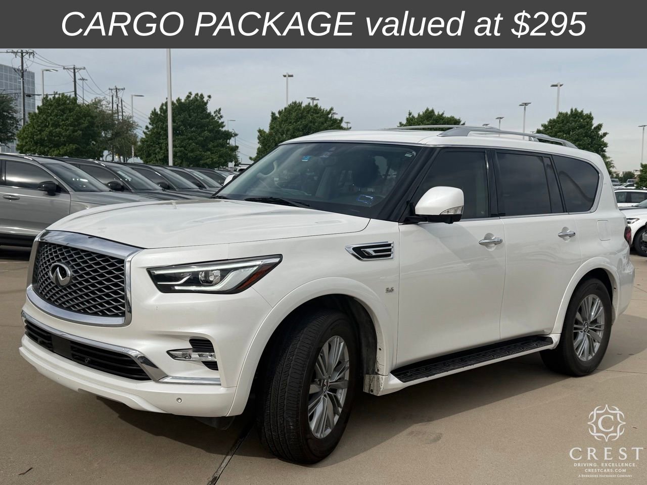 Used 2019 INFINITI QX80 Luxe w/ All-Season Package image 4