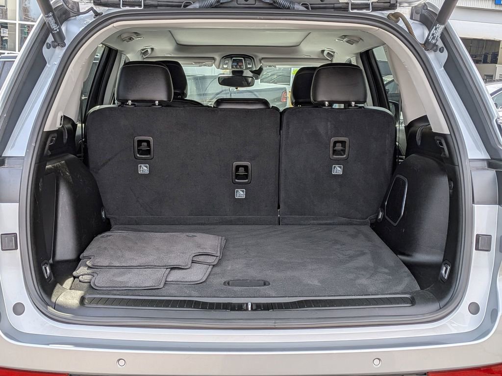 Used 2022 Jeep Grand Cherokee Limited 4xe image 8