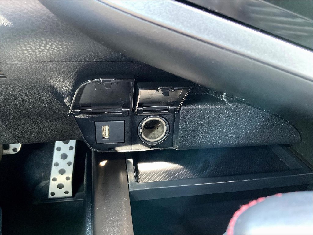 Used 2021 Toyota Camry TRD FWD image 16
