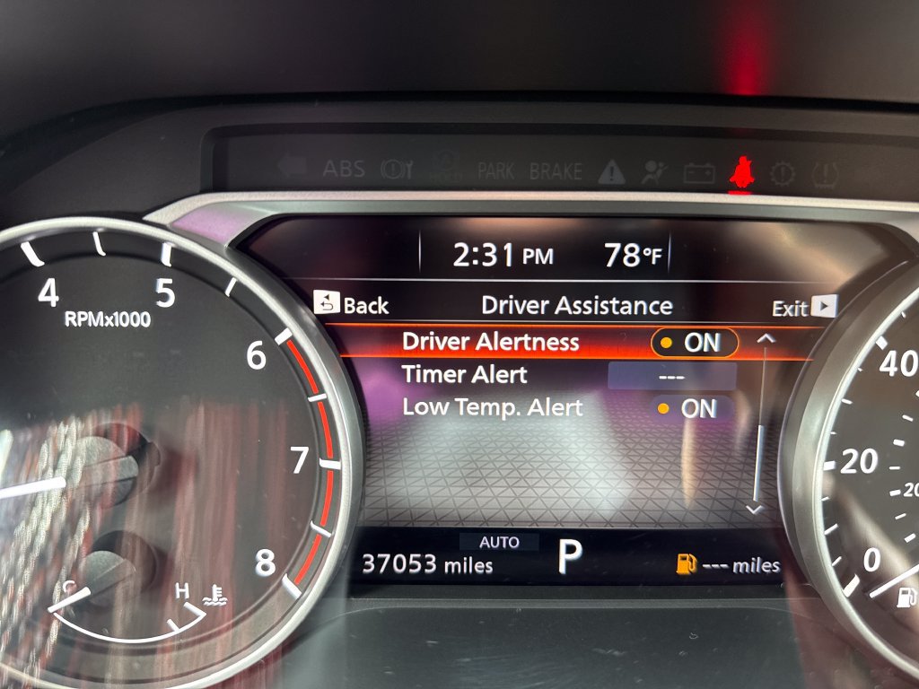 Used 2023 Nissan Rogue SV AWD/4WD image 15