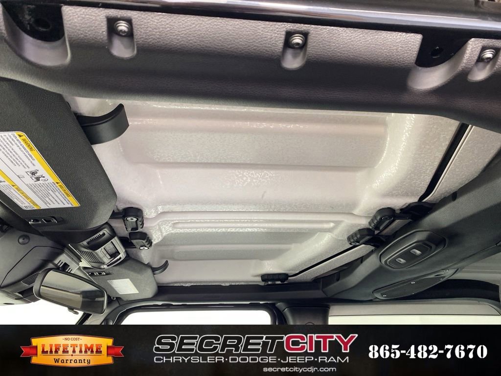 New 2025 Jeep Wrangler Rubicon w/ Steel Bumper Group image 27