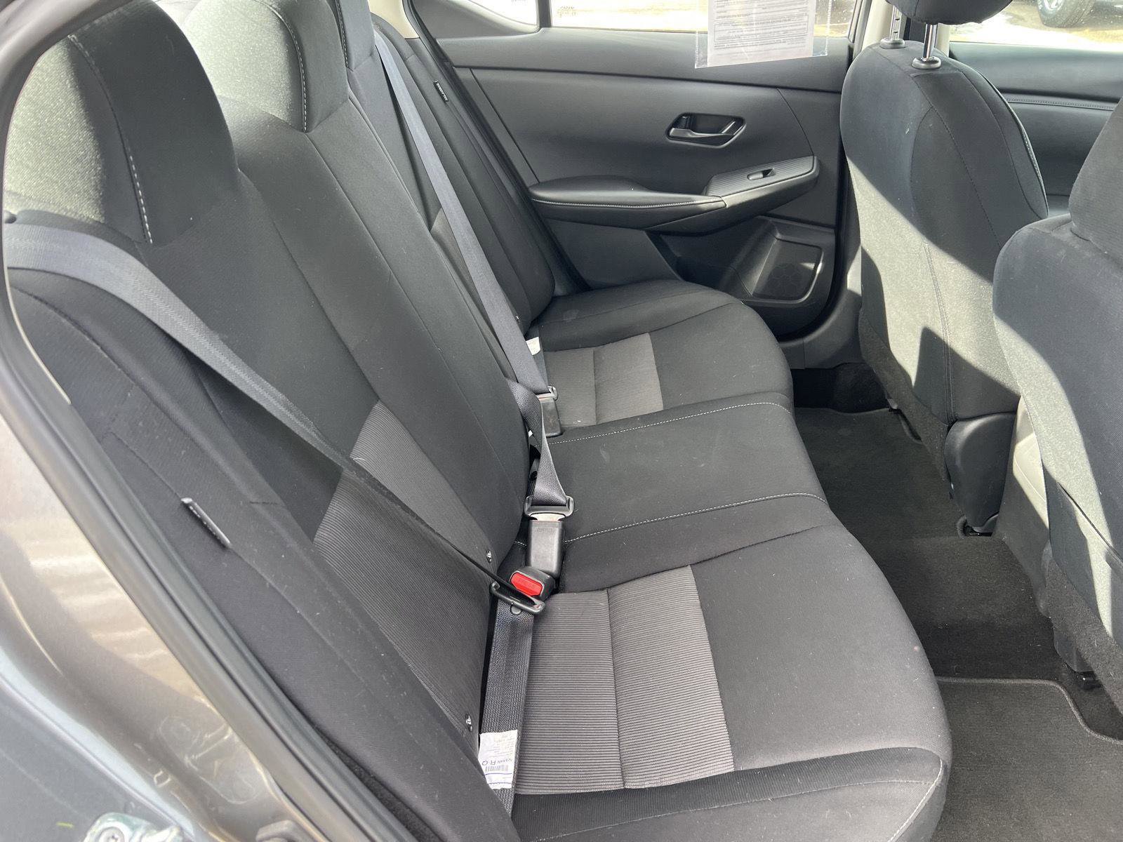 Used 2024 Nissan Sentra SV image 30