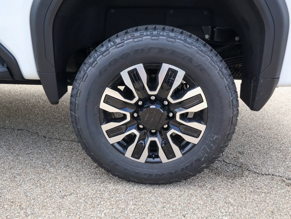 New 2026 GMC Sierra 3500 Denali Ultimate AWD/4WD image 38