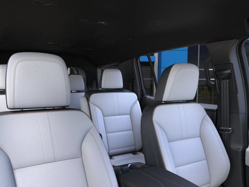 New 2026 Chevrolet Traverse High Country FWD image 25