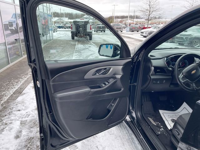 Certified 2023 Chevrolet Traverse LT w/ Rear Camera Mirror Package AWD/4WD image 21