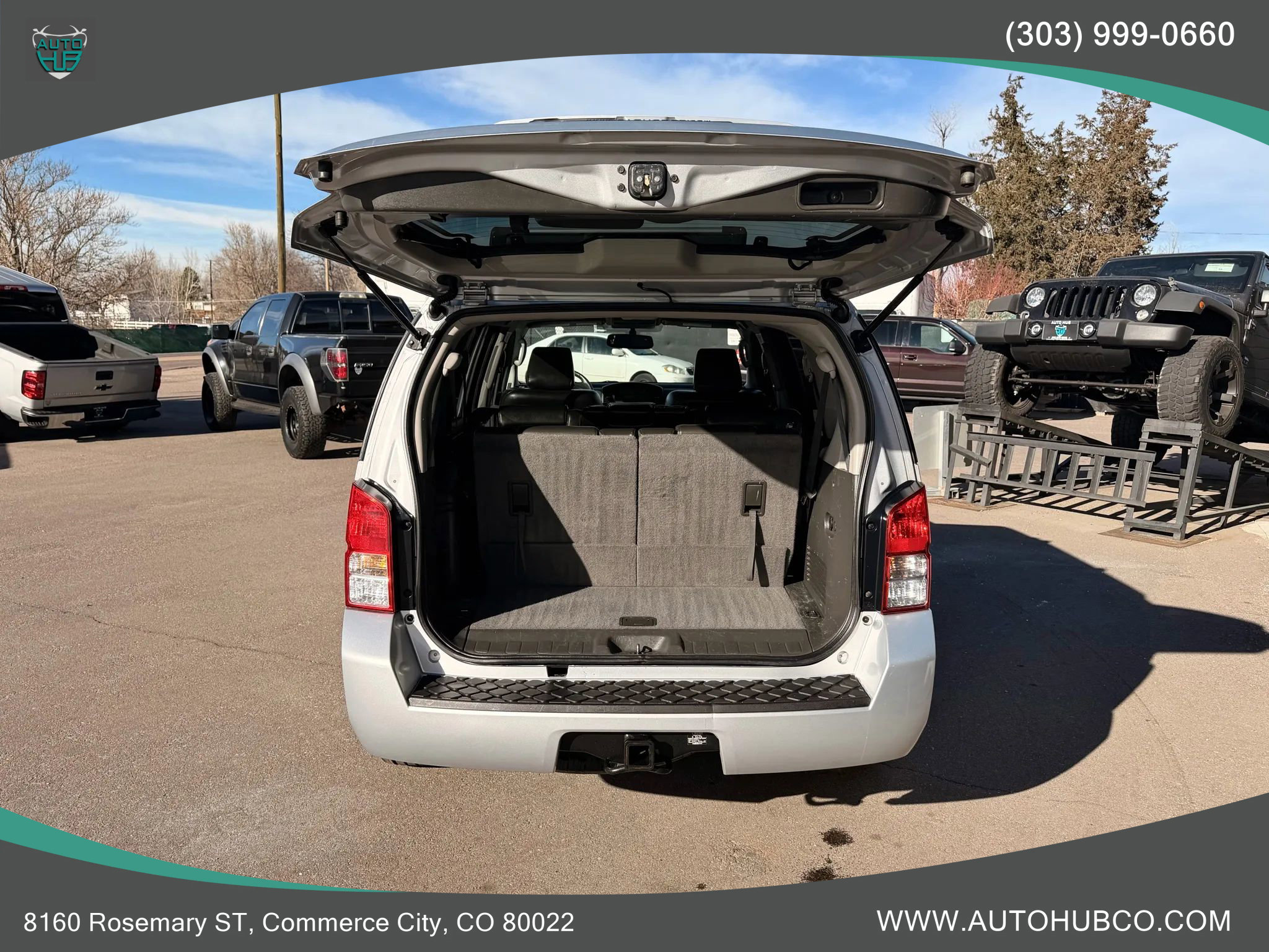 Used 2011 Nissan Pathfinder Silver image 6