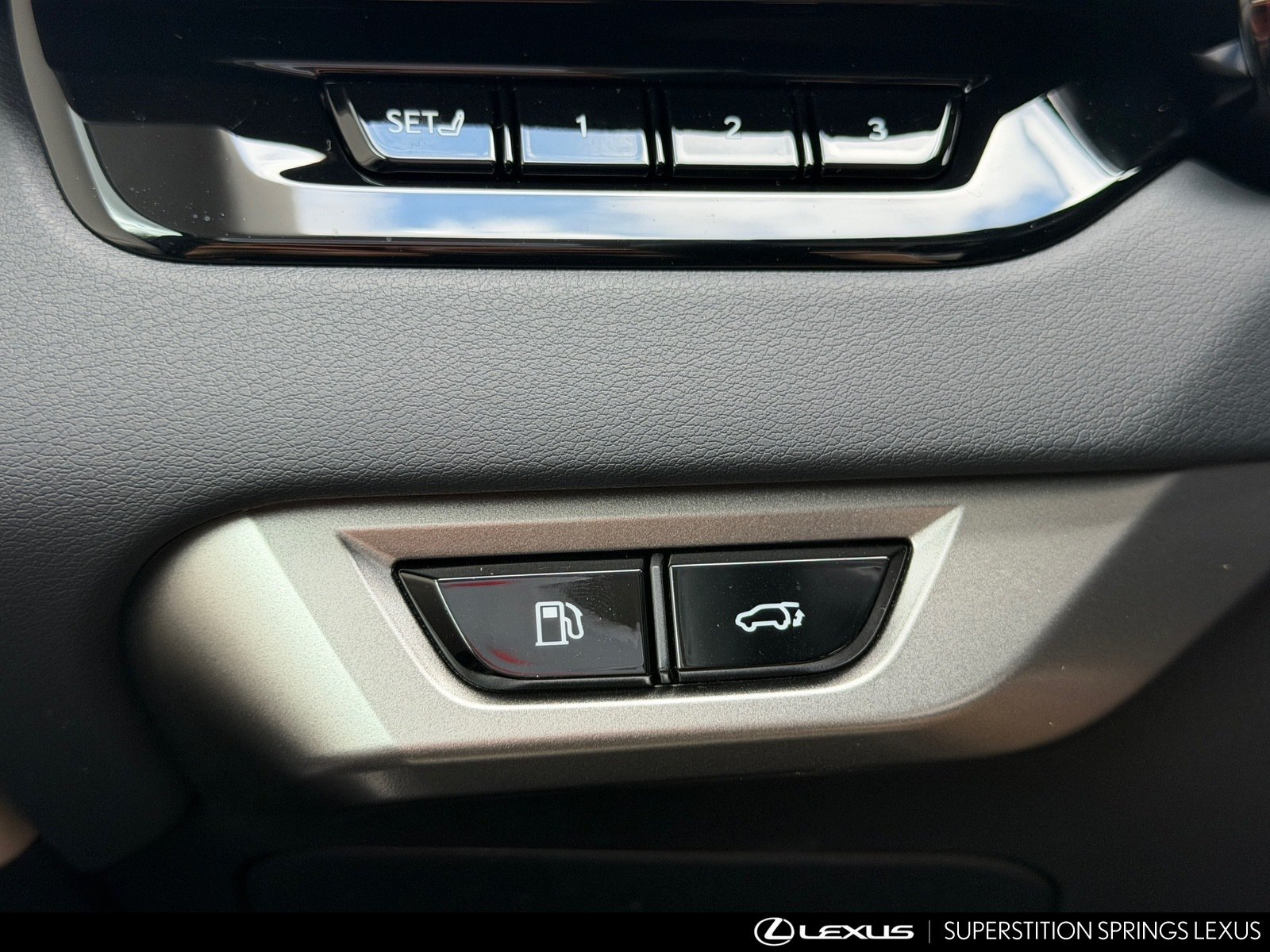 New 2026 Lexus RX 350 Premium Plus w/ Accessory Package (K3) FWD image 18