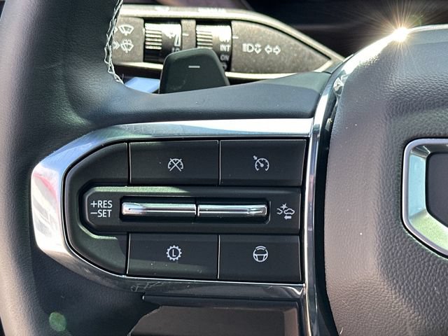 Used 2026 GMC Acadia Denali Ultimate w/ LPO, Floor Liner Package AWD/4WD image 28