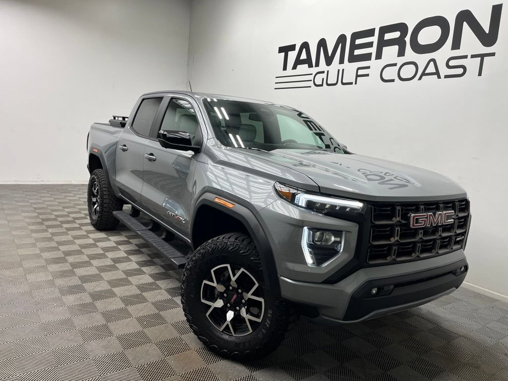 Used 2025 GMC Canyon AT4 w/ AT4X Package AWD/4WD image 1