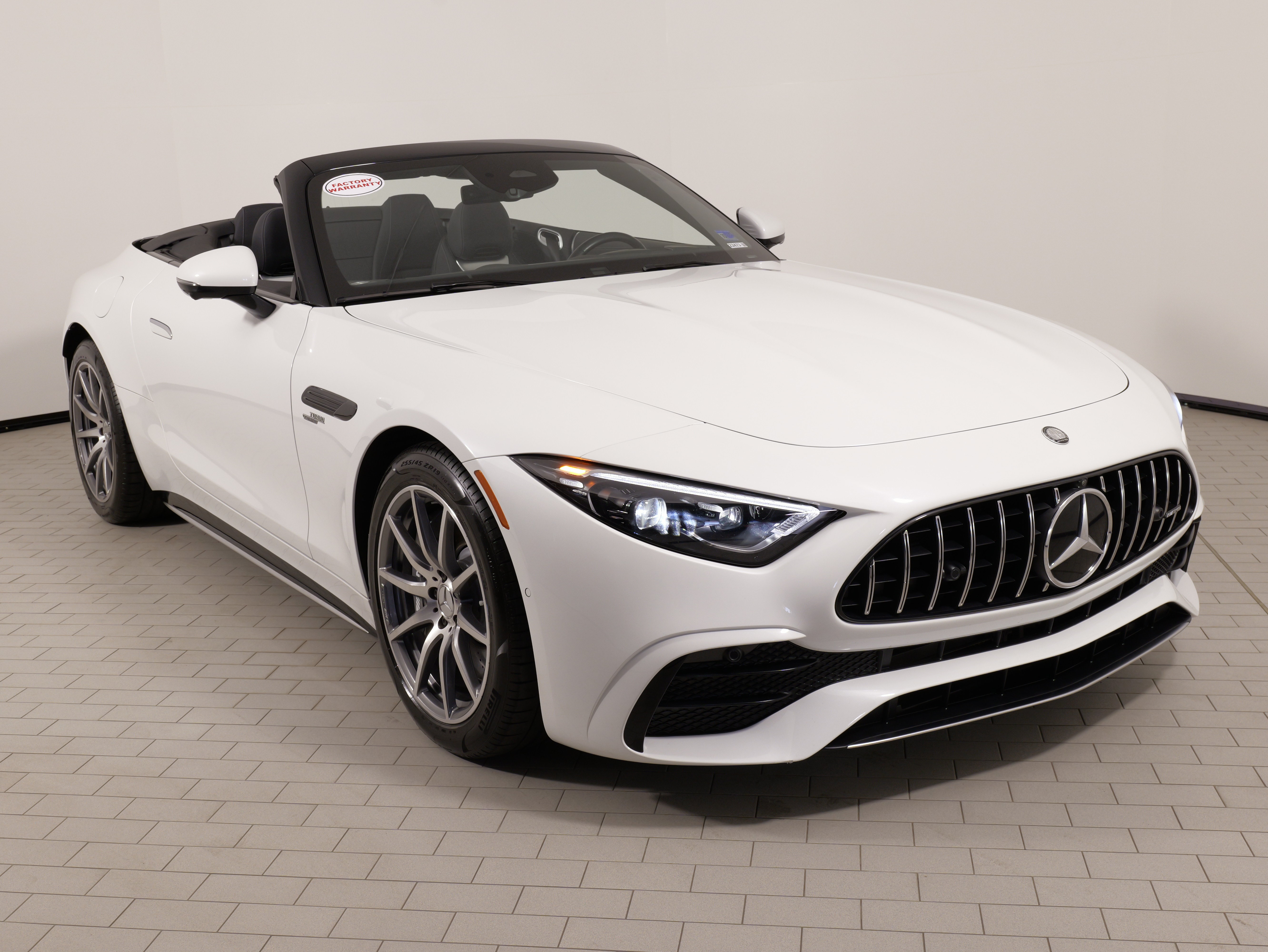 Used 2023 Mercedes-Benz SL 43 AMG image 8