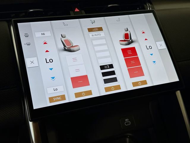 New 2026 Land Rover Discovery Sport Landmark image 22