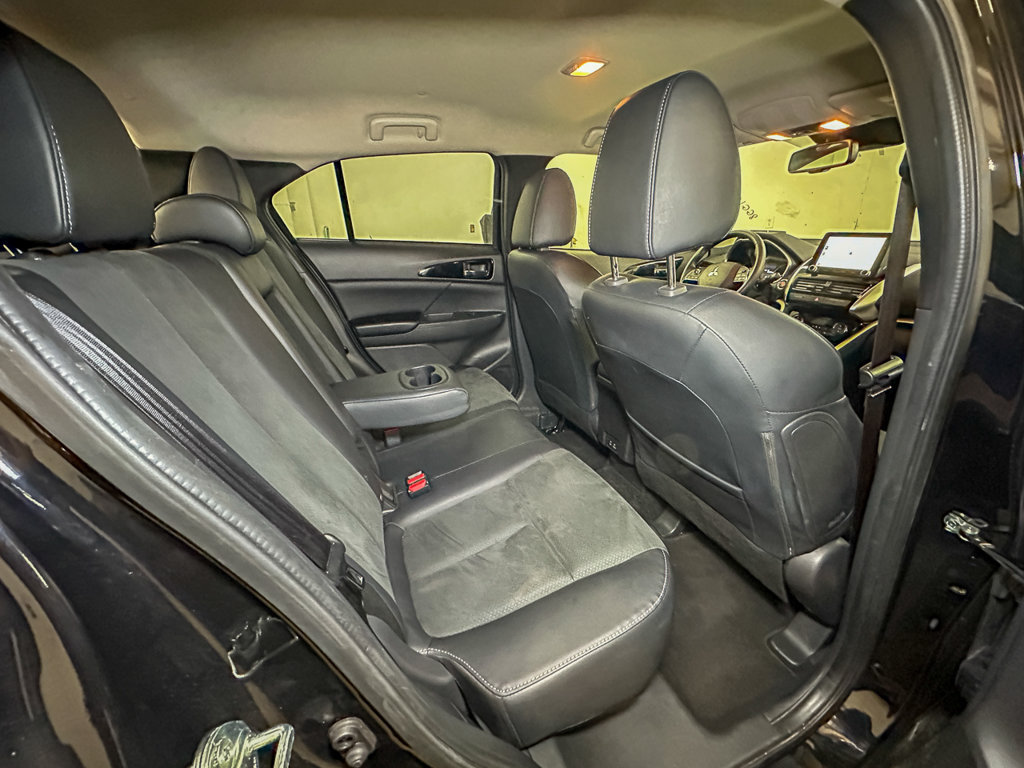 Used 2025 Mitsubishi Eclipse Cross AWD image 24
