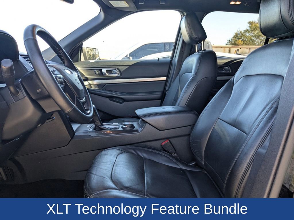 Used 2018 Ford Explorer XLT w/ Equipment Group 202A image 23