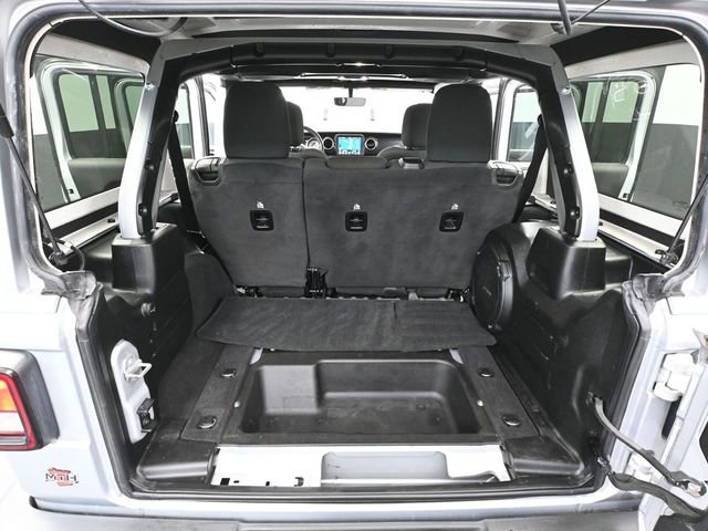 Used 2023 Jeep Wrangler Altitude image 39