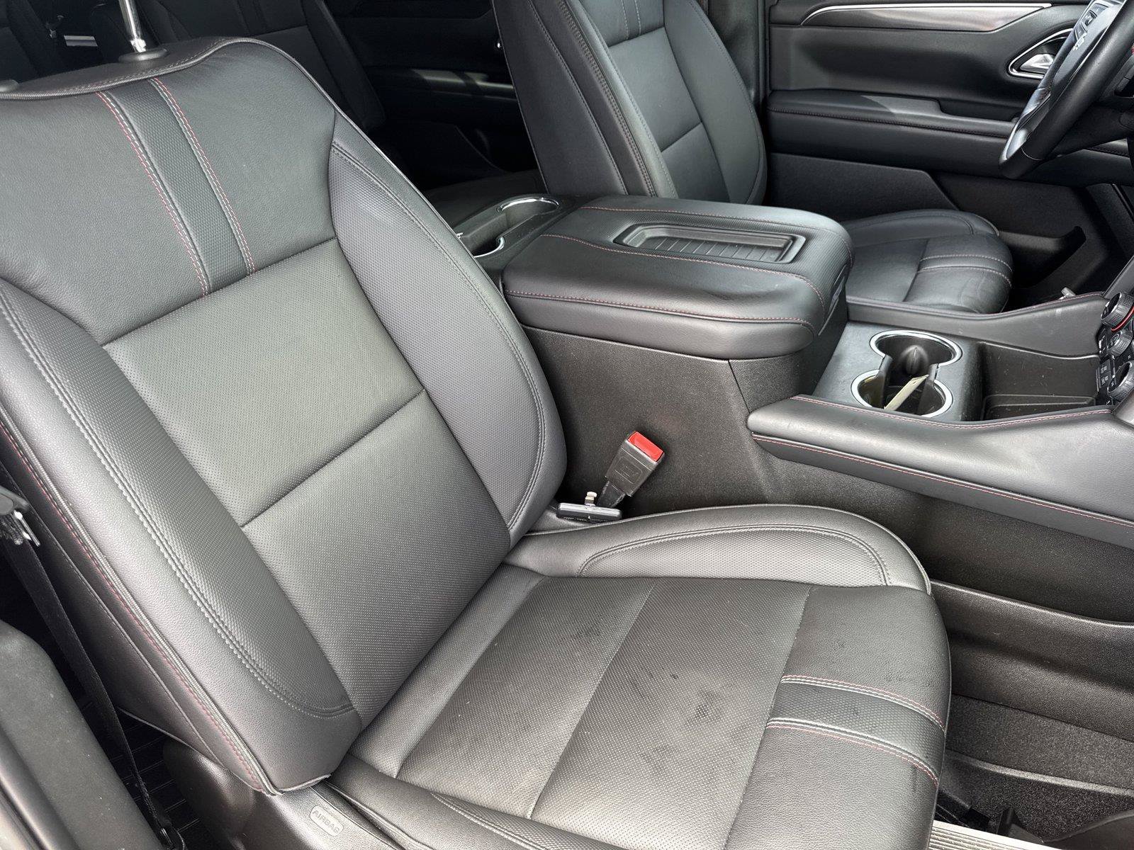 Used 2022 Chevrolet Suburban RST w/ Luxury Package AWD/4WD image 39
