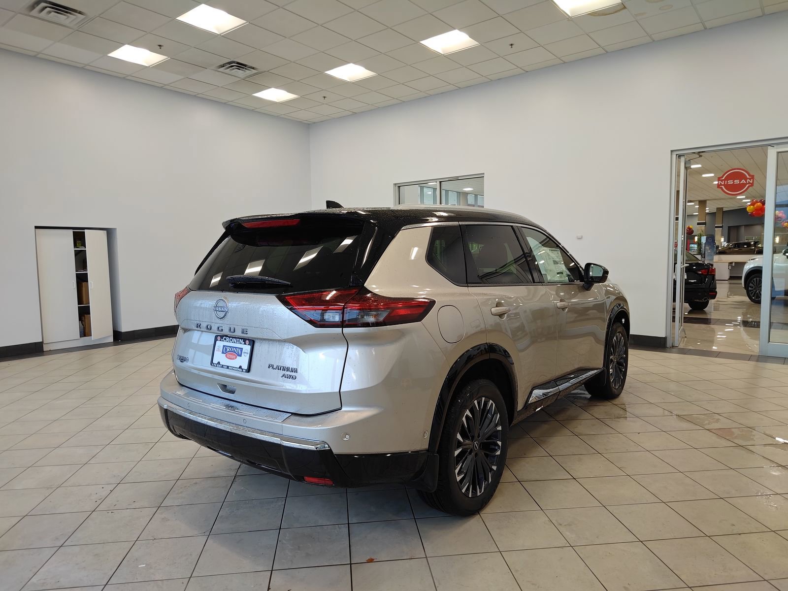 New 2026 Nissan Rogue Platinum image 3