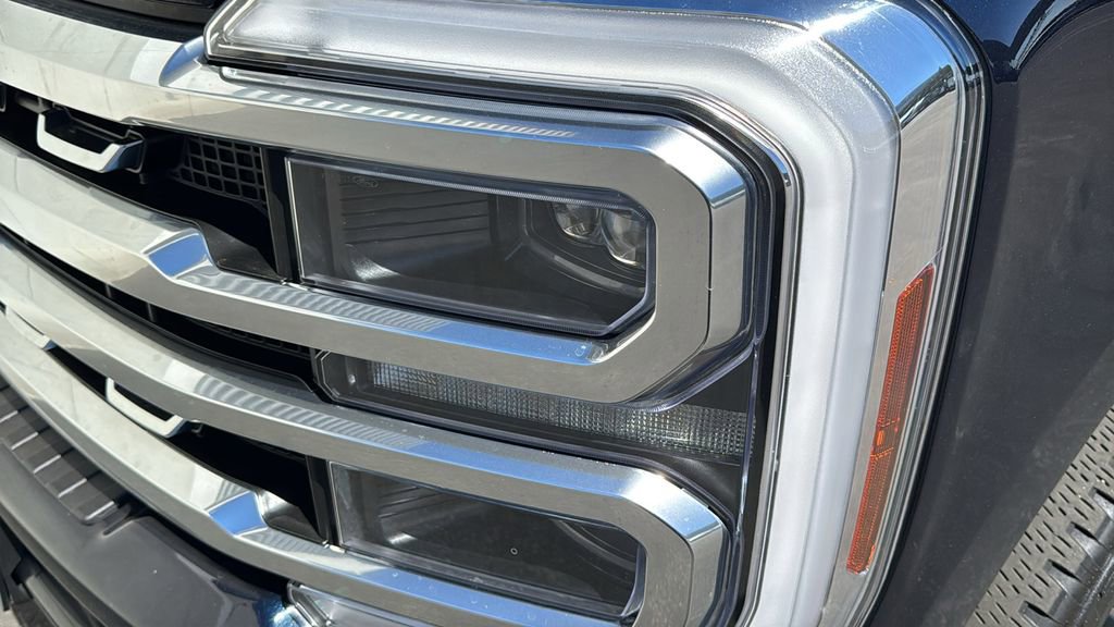 Certified 2024 Ford F250 Platinum w/ FX4 Off-Road Package image 6
