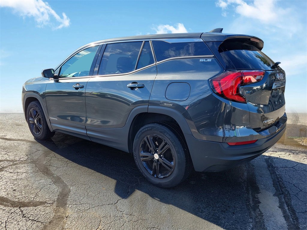 Used 2020 GMC Terrain SLE image 3